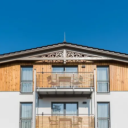 Apartmenthaus Am Park Am Park 14 * Prerow